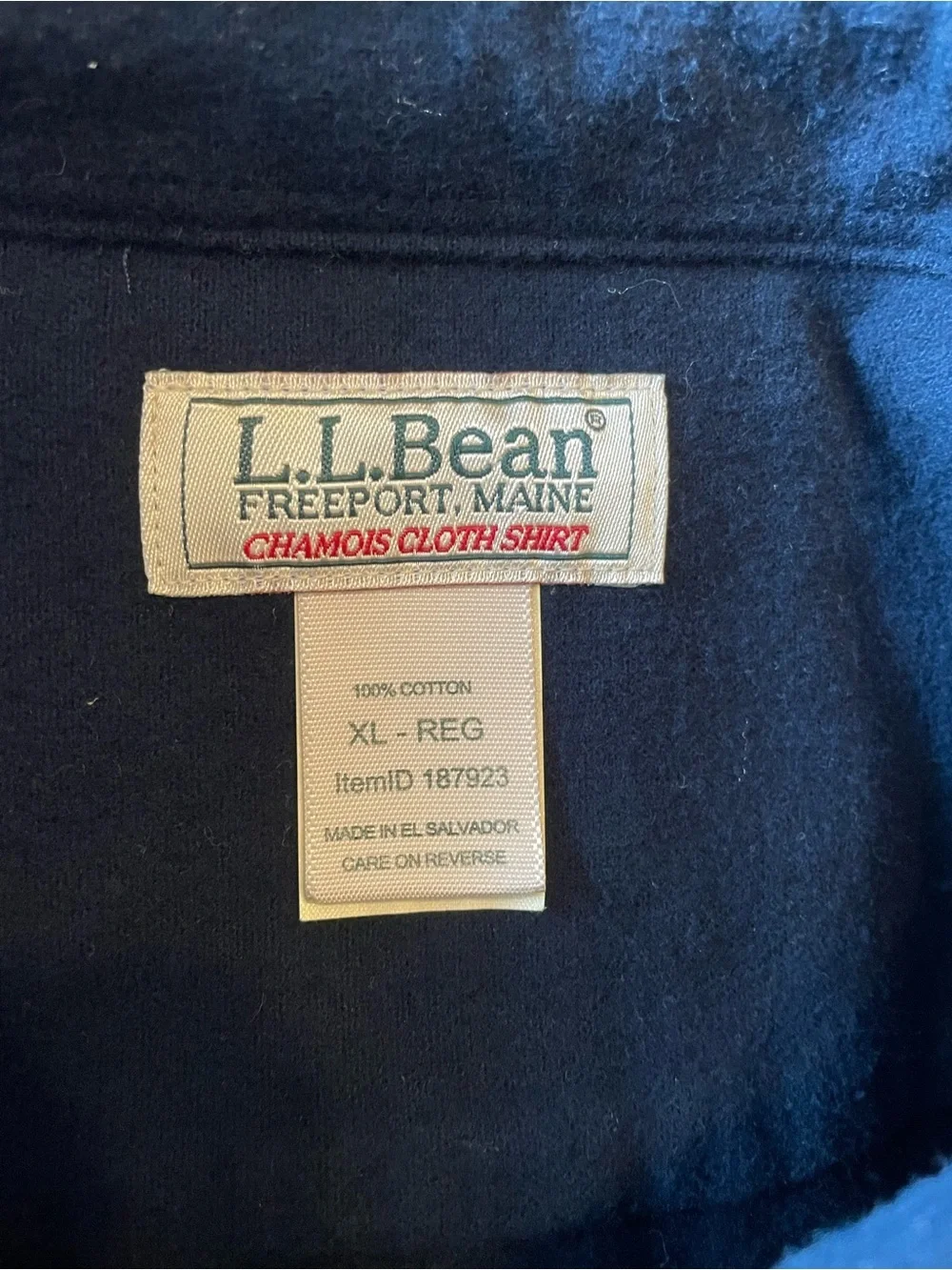 LL Bean Chamois Cloth Shirt Mens XL Regular Navy Blue Heavyweight Cotton Flannel